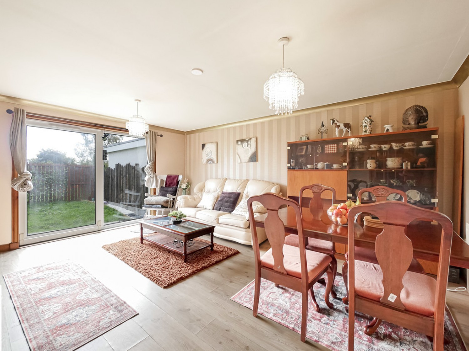 2 Kinneff Crescent Dundee DD3 9RE