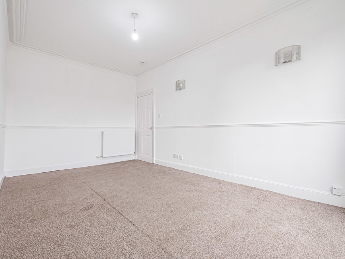 19 Main Street Invergowrie DD2 5AB