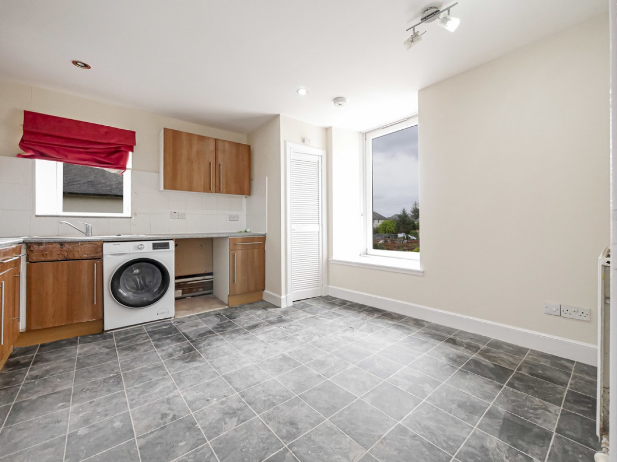 19 Main Street Invergowrie DD2 5AB