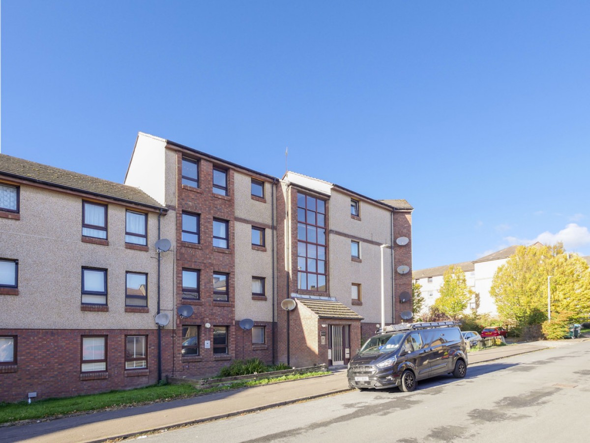 40 Clepington Court Dundee DD3 7QF