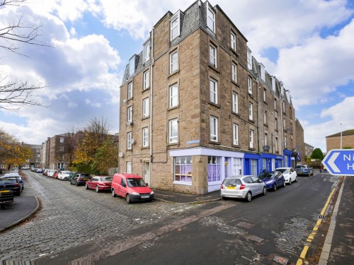 Flat 2, 1 Annfield Street, Dundee, DD1 5LW
