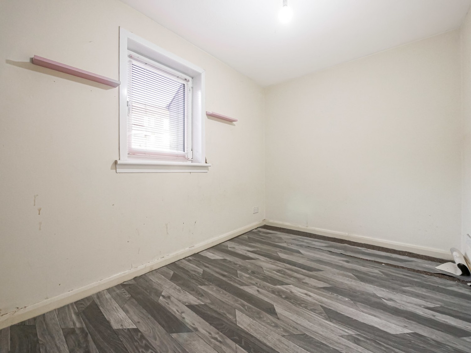 60 Dykehead Place Dundee DD4 6TL