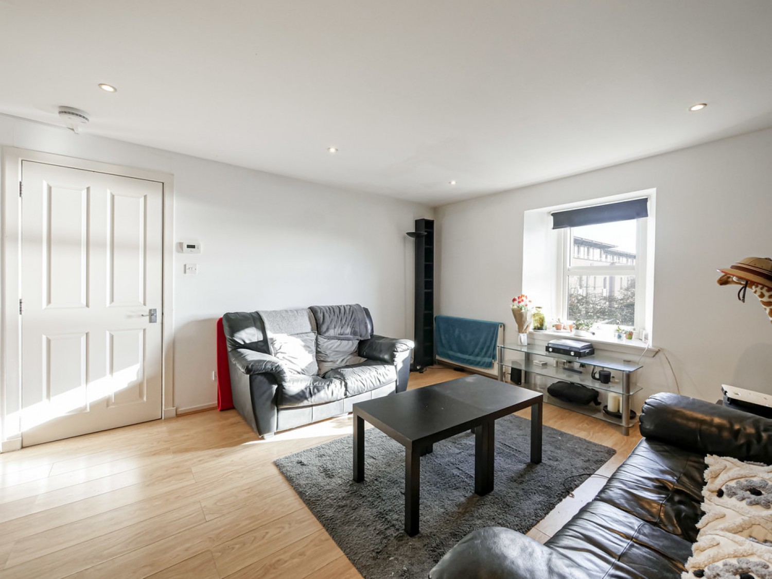 2 bedroom Flat for Sale 338 Perth Road Dundee DD2 1EQ