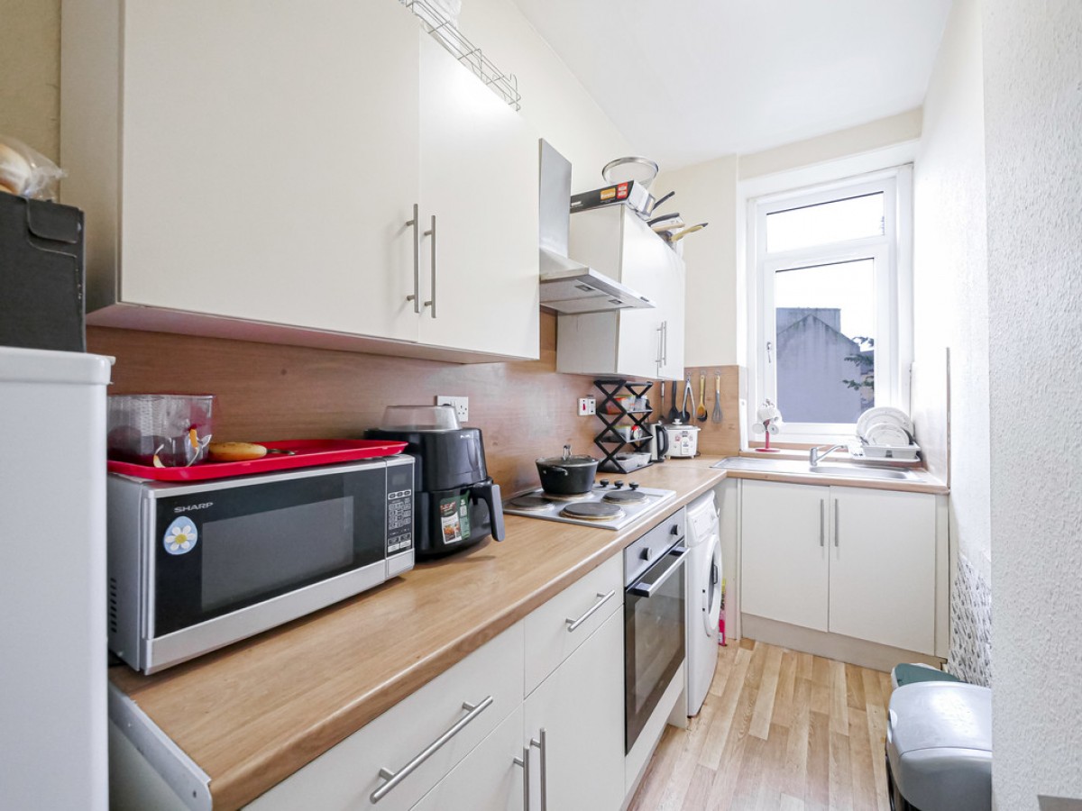 3/R 190 Lochee Road, Dundee, DD2 2NF