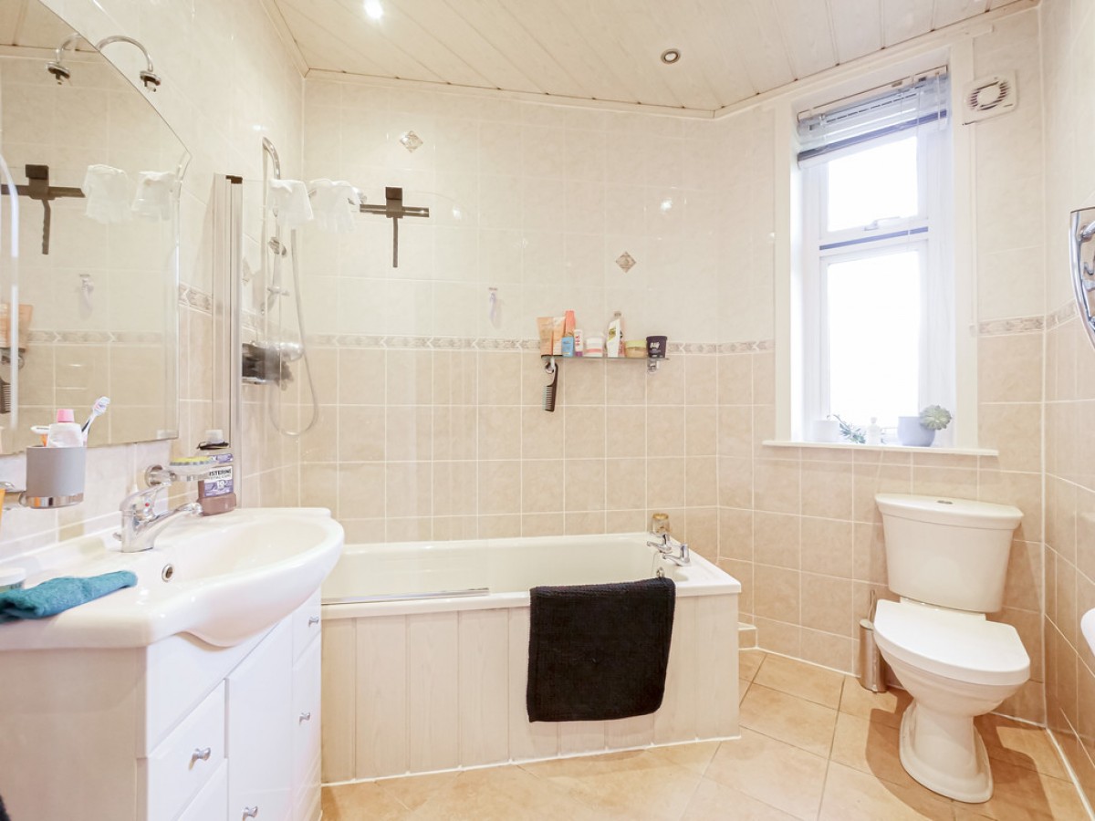 1B Tullideph Street, Dundee,DD2 2PQ