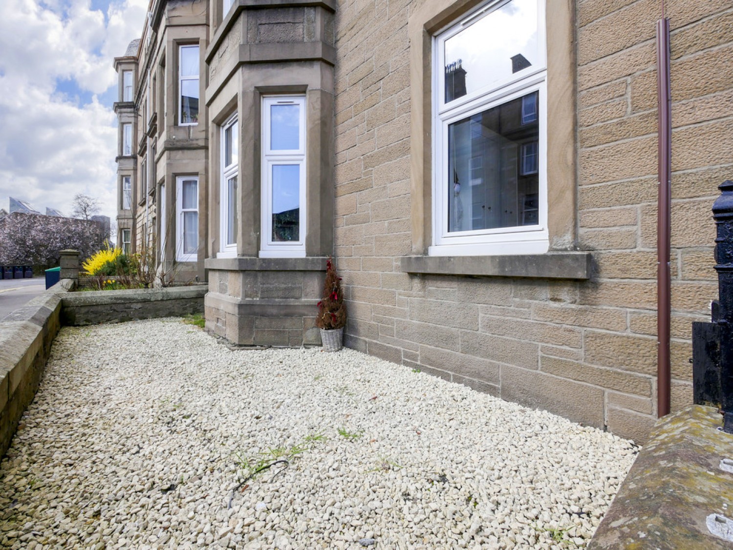 2 bedroom Flat for Sale G/L 4 Lytton Street Dundee DD2 1EU