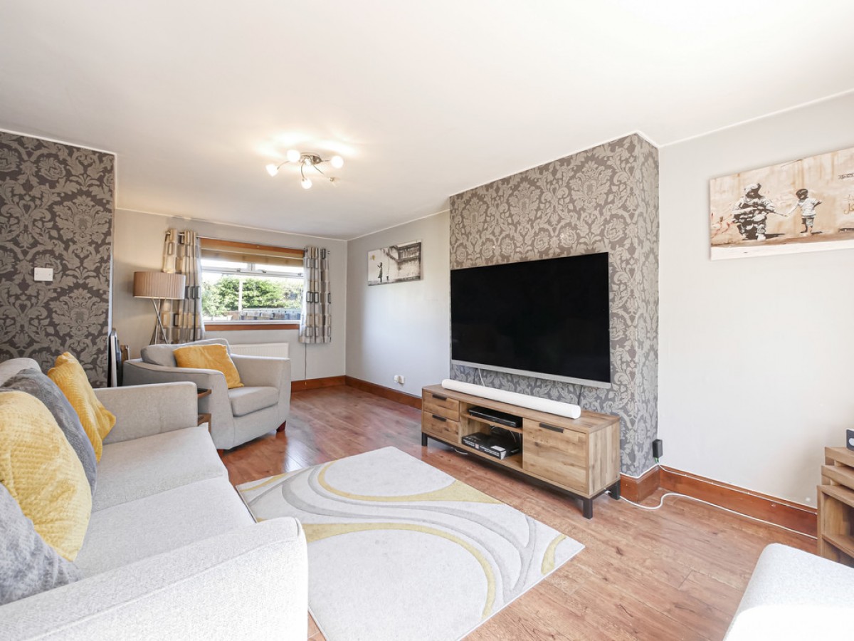 42 Balunie Street Dundee DD4 8TS