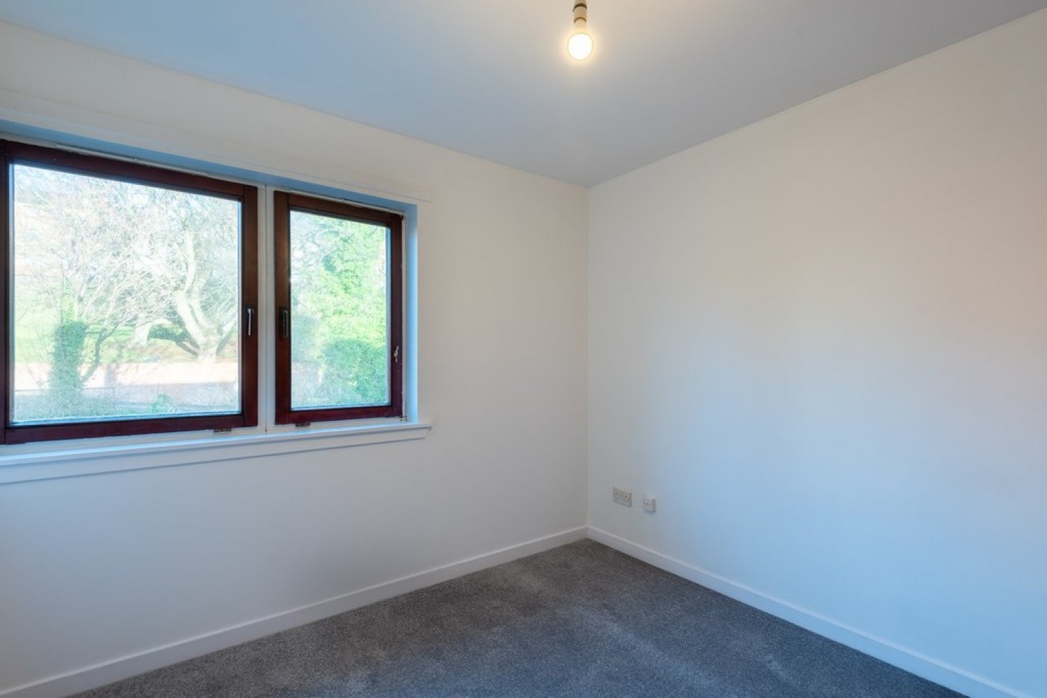 2 bedroom Flat for Letting Flat 11 78 Broughty Ferry Road