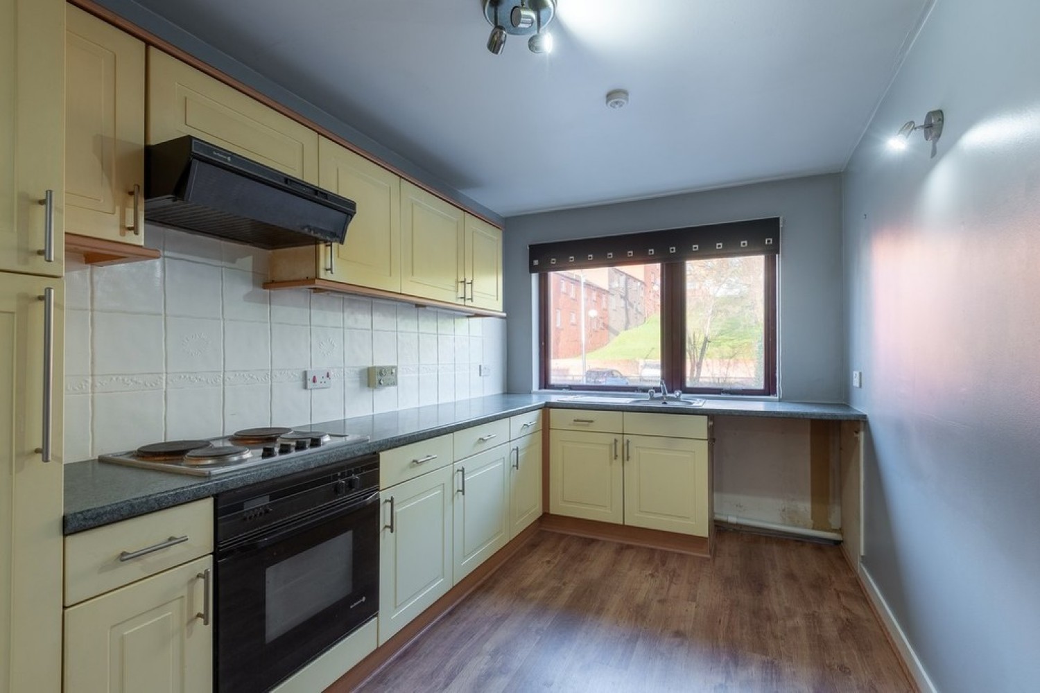 2 bedroom Flat for Letting Flat 11 78 Broughty Ferry Road