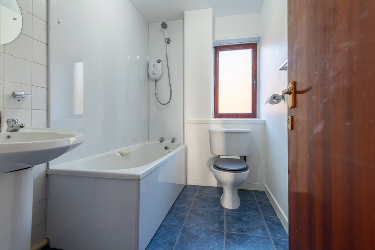 Flat 11 78 Broughty Ferry Road