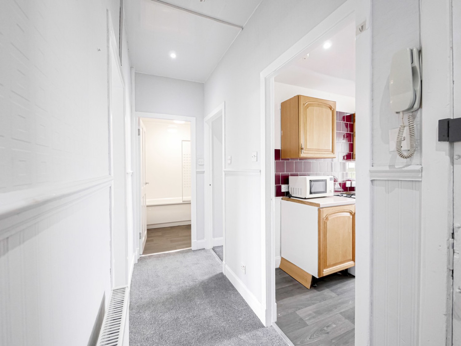 1 bedroom Flat for Letting Provost Road
