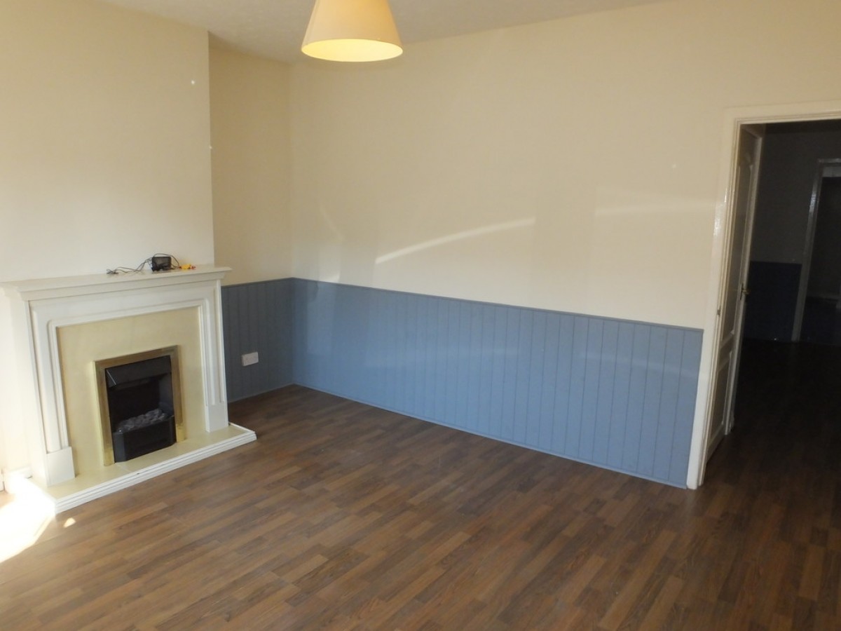 Victoria Road, Woolston