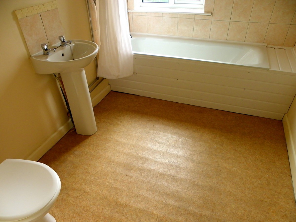 Victoria Road, Woolston