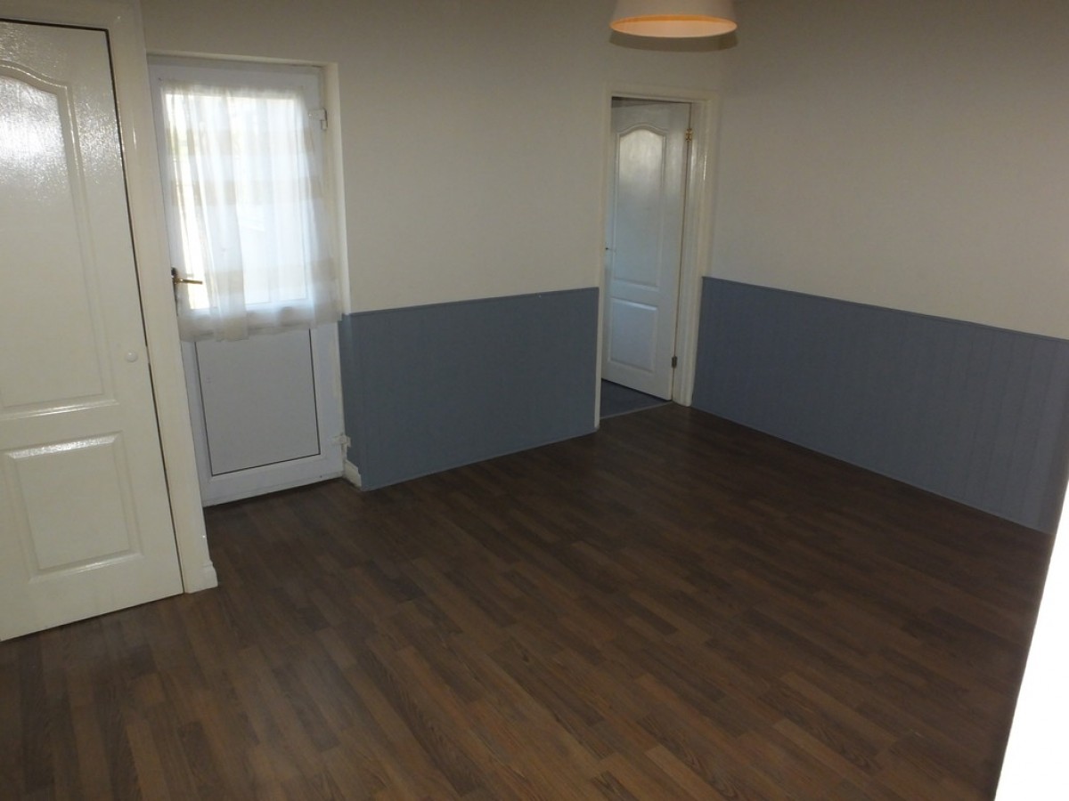 Victoria Road, Woolston