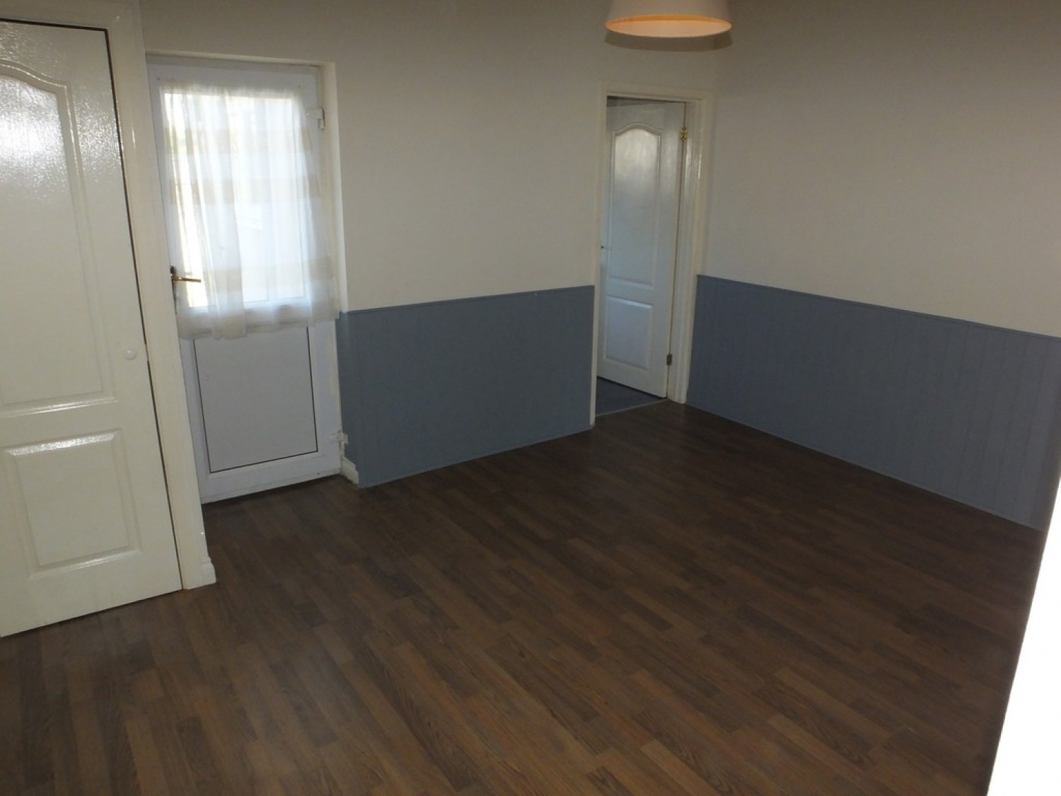 Victoria Road, Woolston