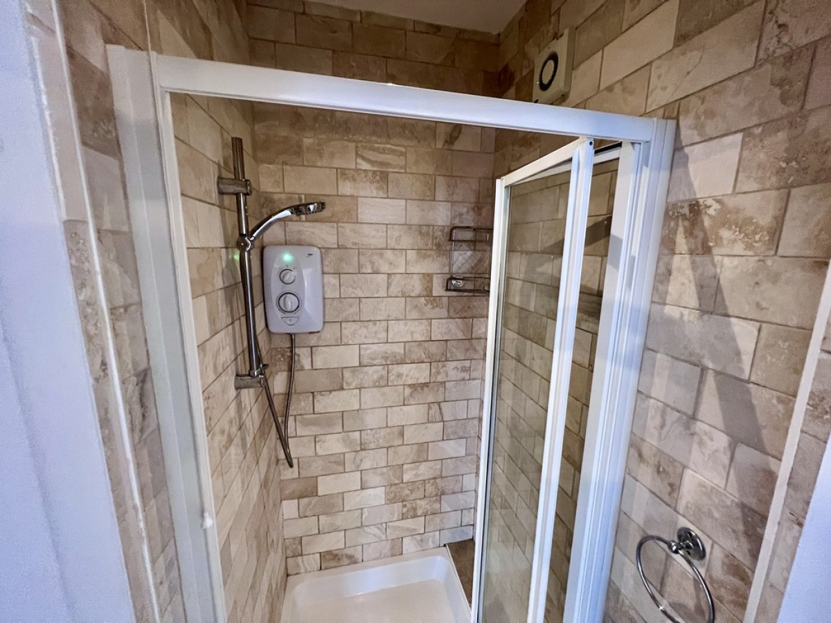 Porchester Road, Woolston