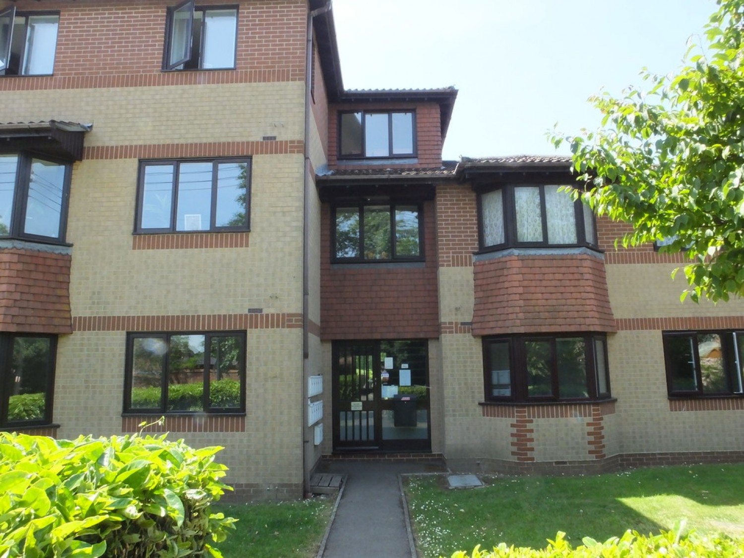 1 bedroom Flat for Letting Grove Mews, 442 Portsmouth Road