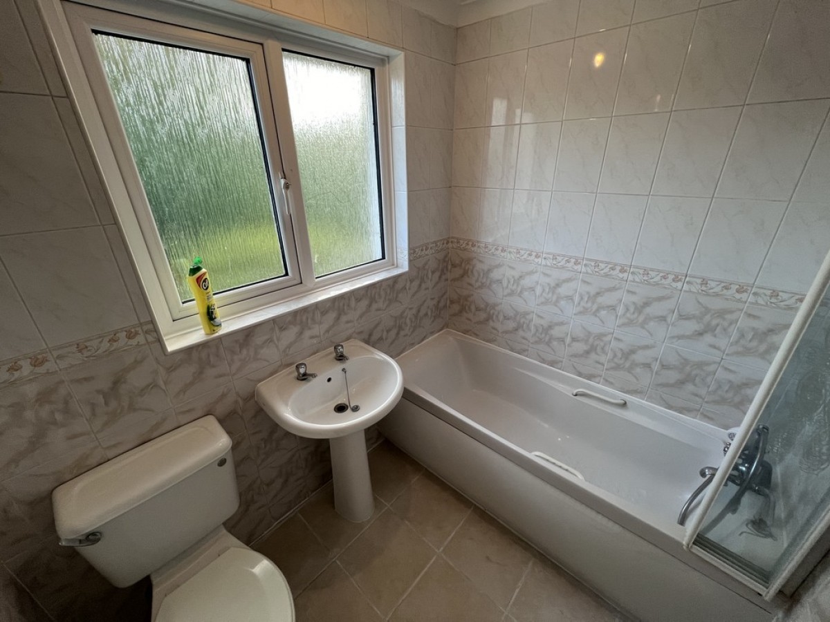 Claudeen Close, Swaythling