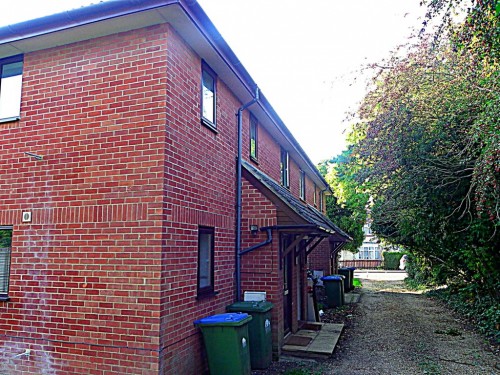 Cedar Court, 244 Spring Road