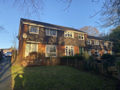 Kingsfield Gardens, Lowford