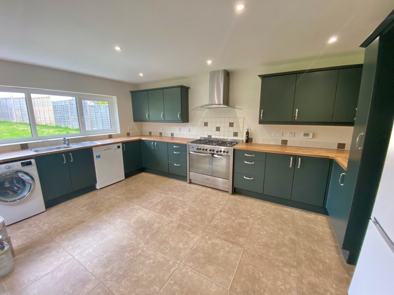 High Street, Shirrell Heath