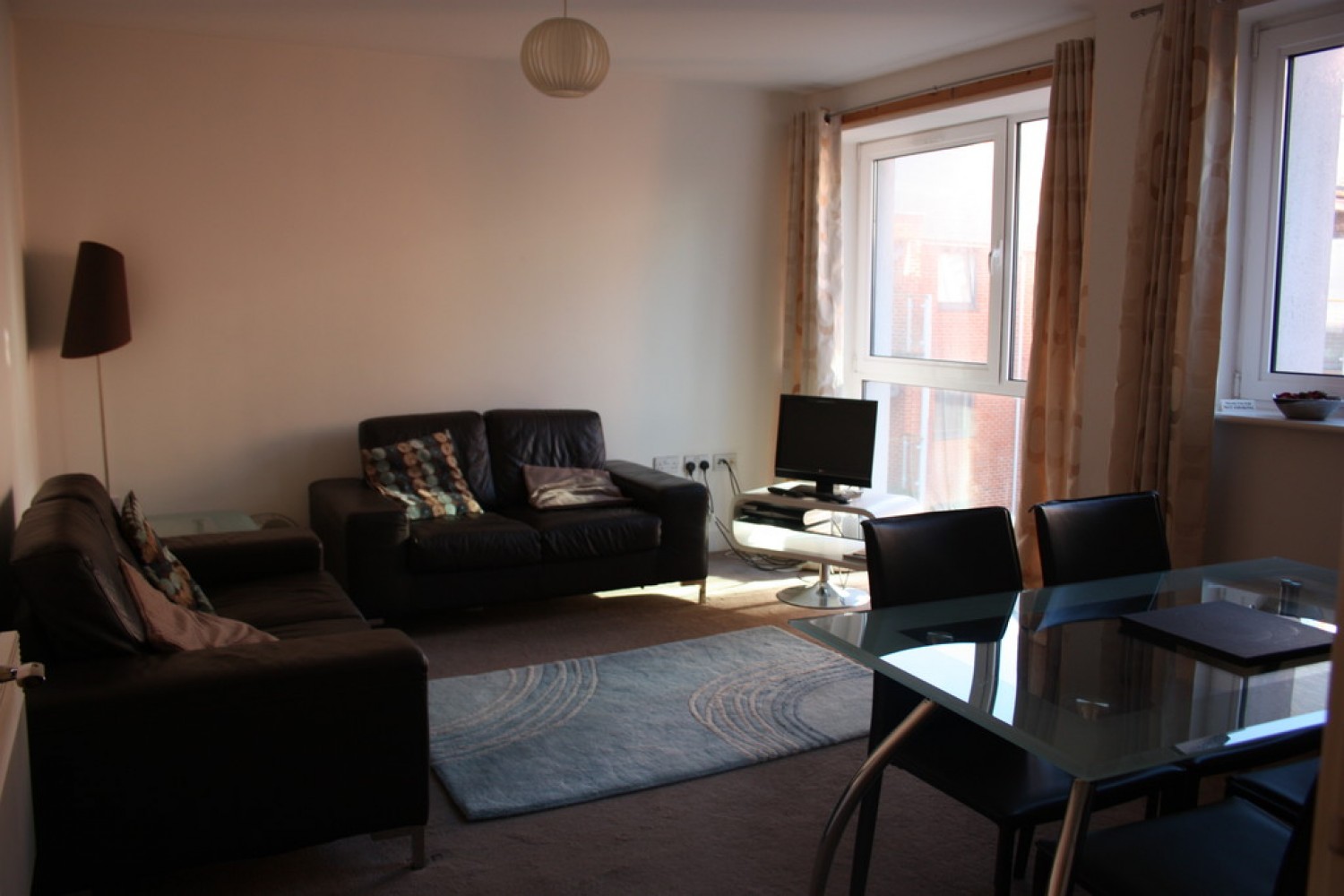 2 bedroom Flat for Letting Castle Way, Southampton