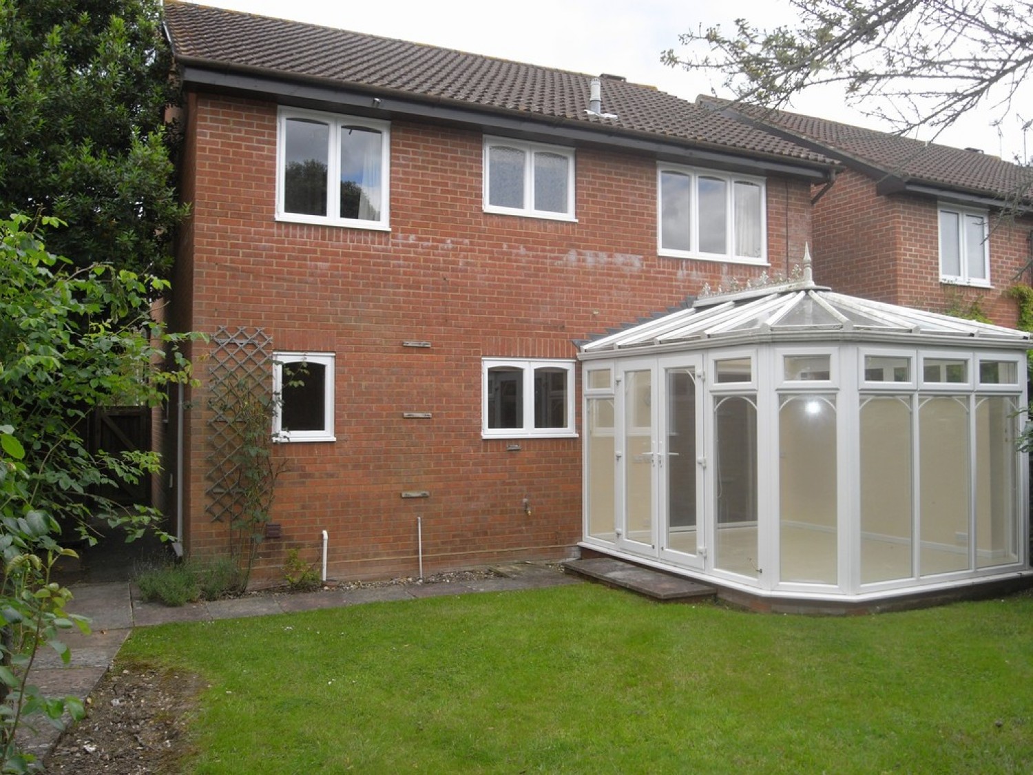 4 bedroom House for Letting Valley Park