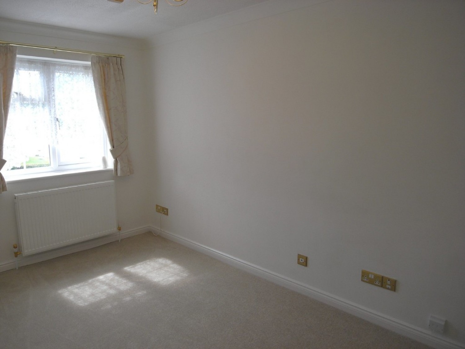 4 bedroom House for Letting The Beeches, Fair Oak