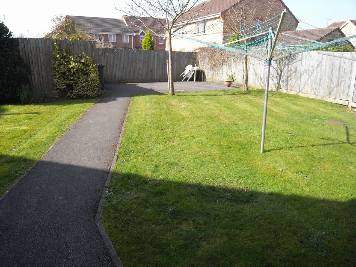 2 bedroom Flat for Letting Tristram Close, Knightwood Park