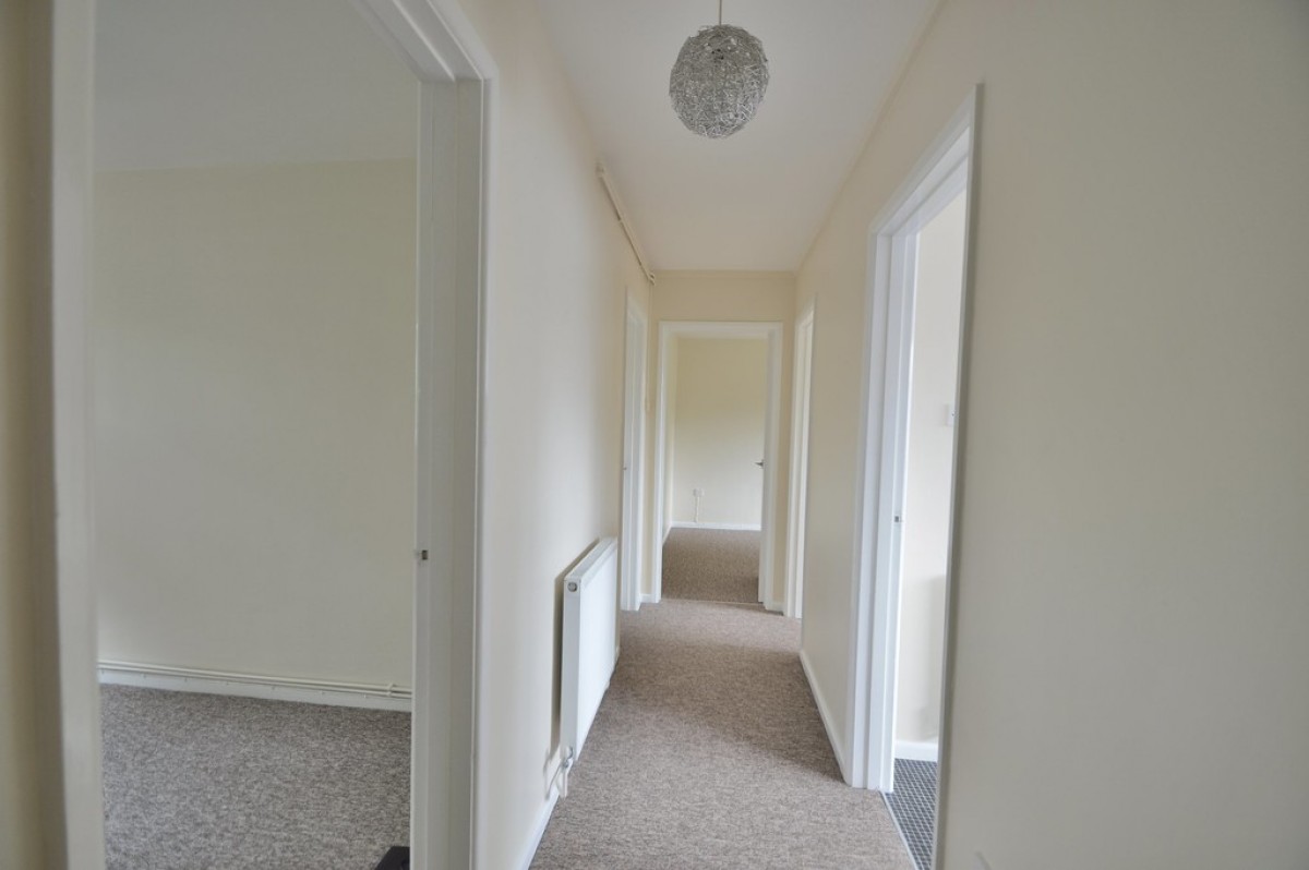 Oakwood Court, Chandlers Ford