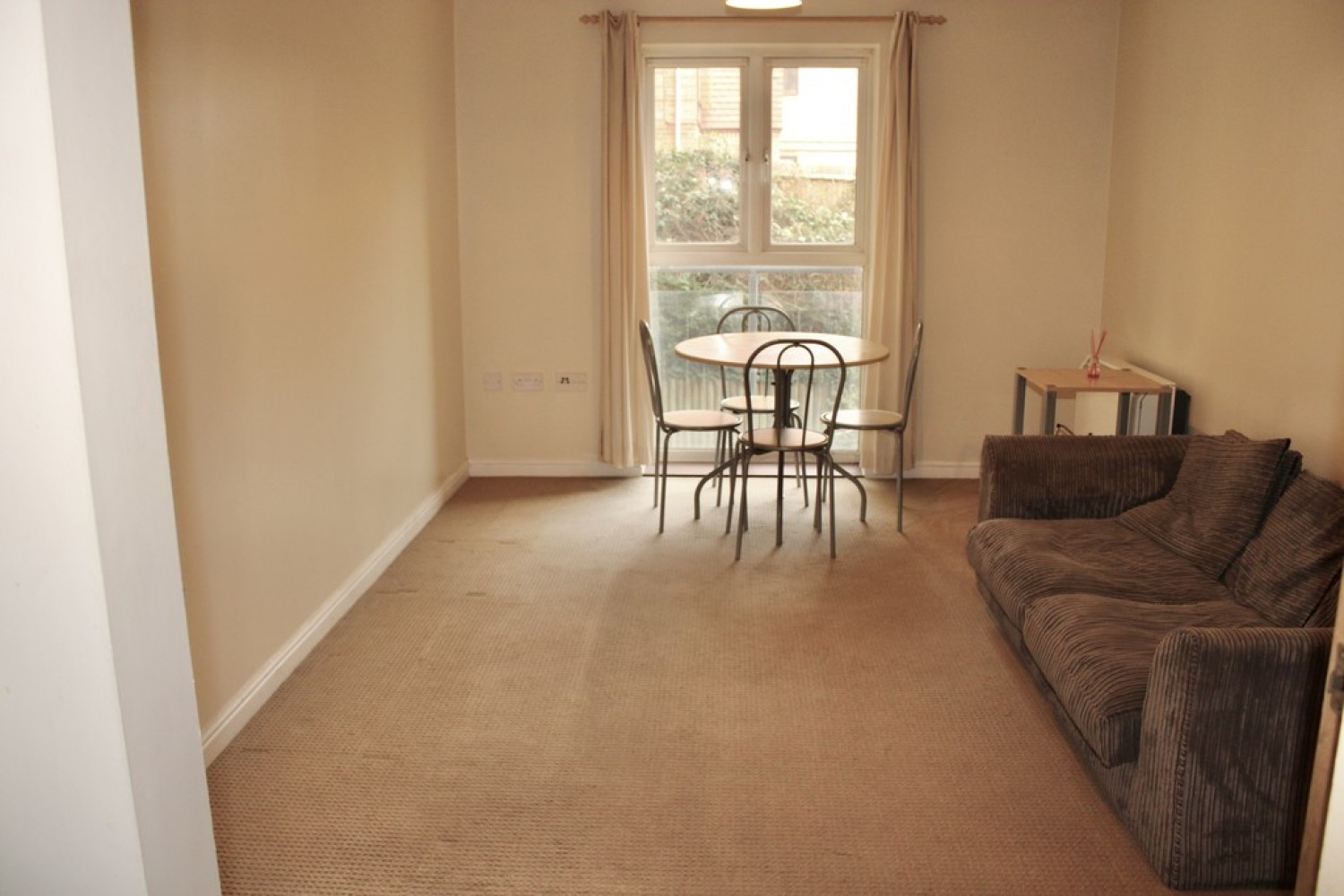 1 bedroom Flat for Letting Rosida Gardens, Hill Lane