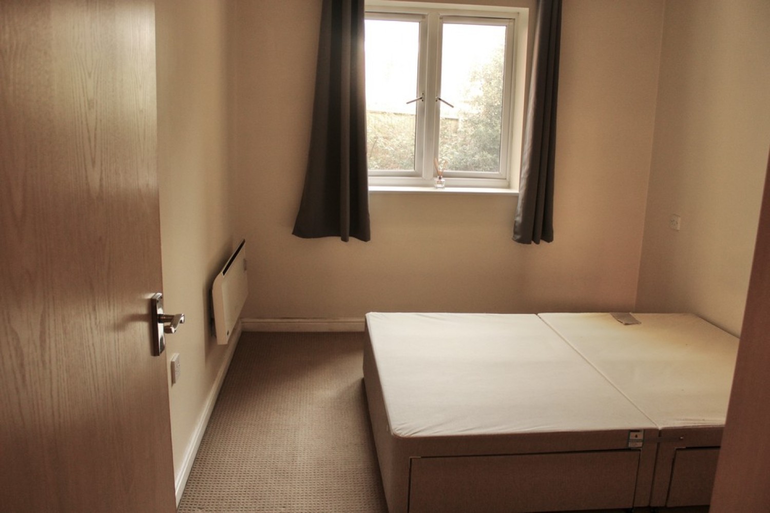 1 bedroom Flat for Letting Rosida Gardens, Hill Lane
