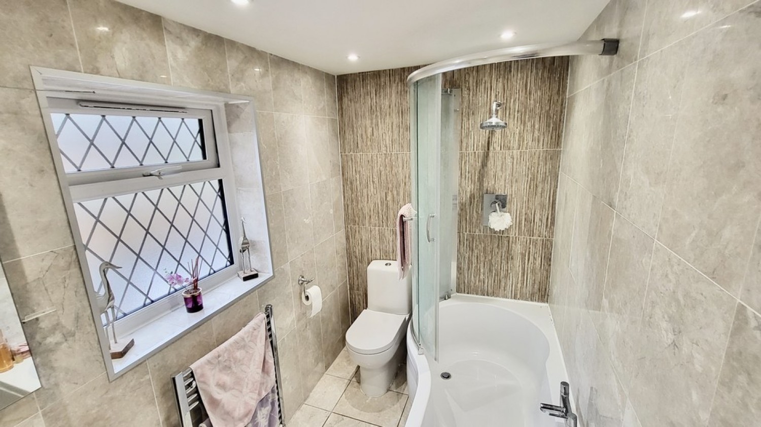 6 bedroom House for Sale Windermere Road, West End