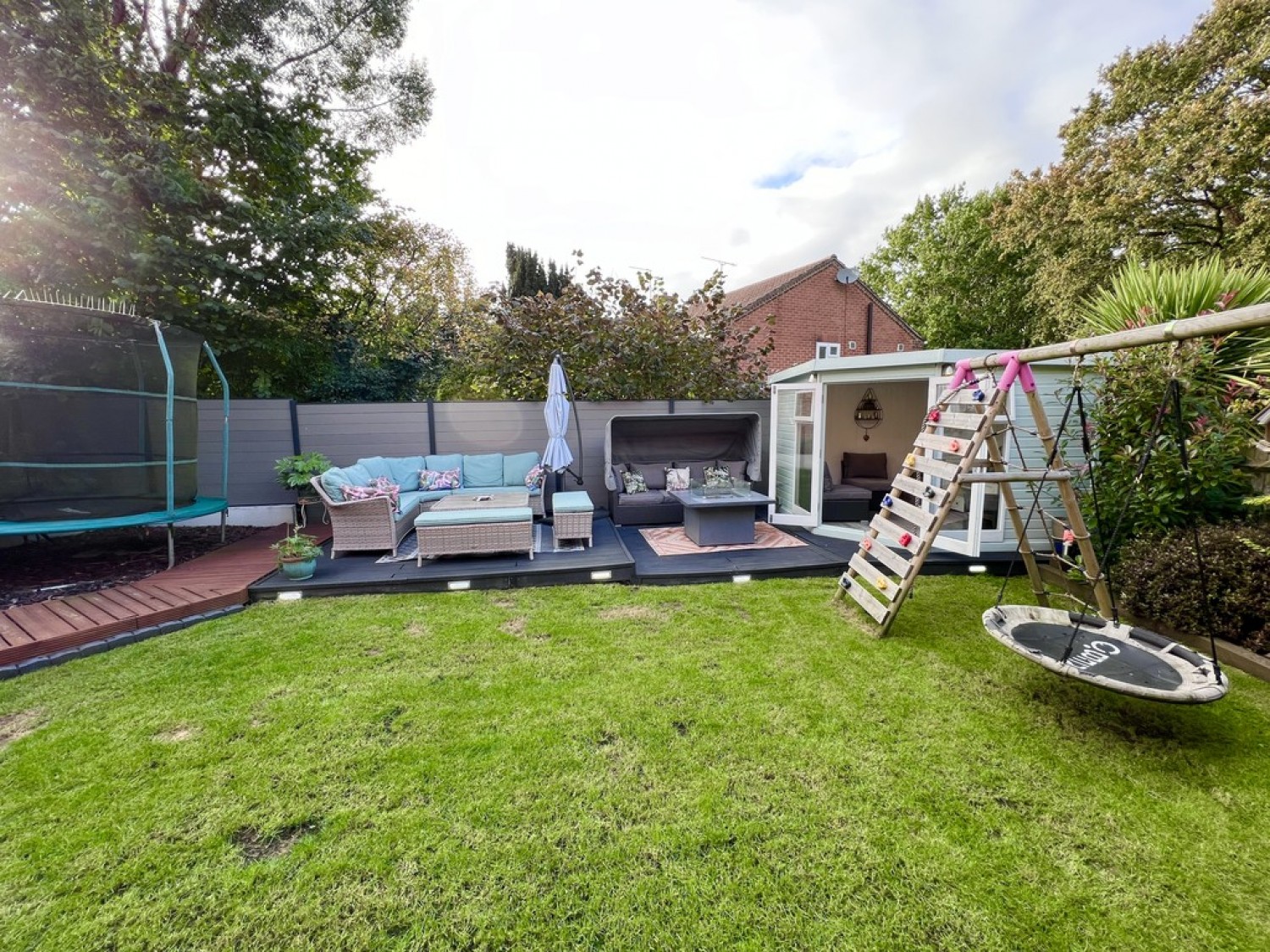 6 bedroom House for Sale Windermere Road, West End