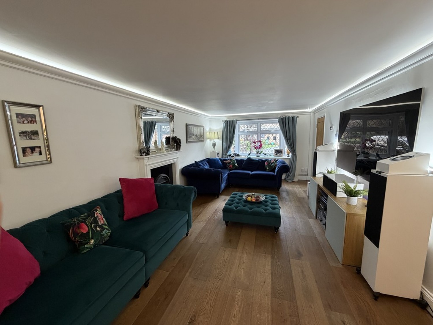 6 bedroom House for Sale Windermere Road, West End