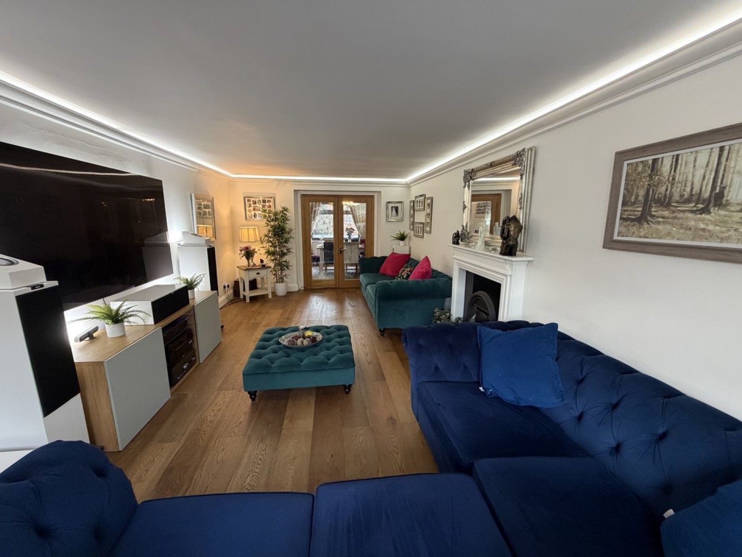 6 bedroom House for Sale Windermere Road, West End