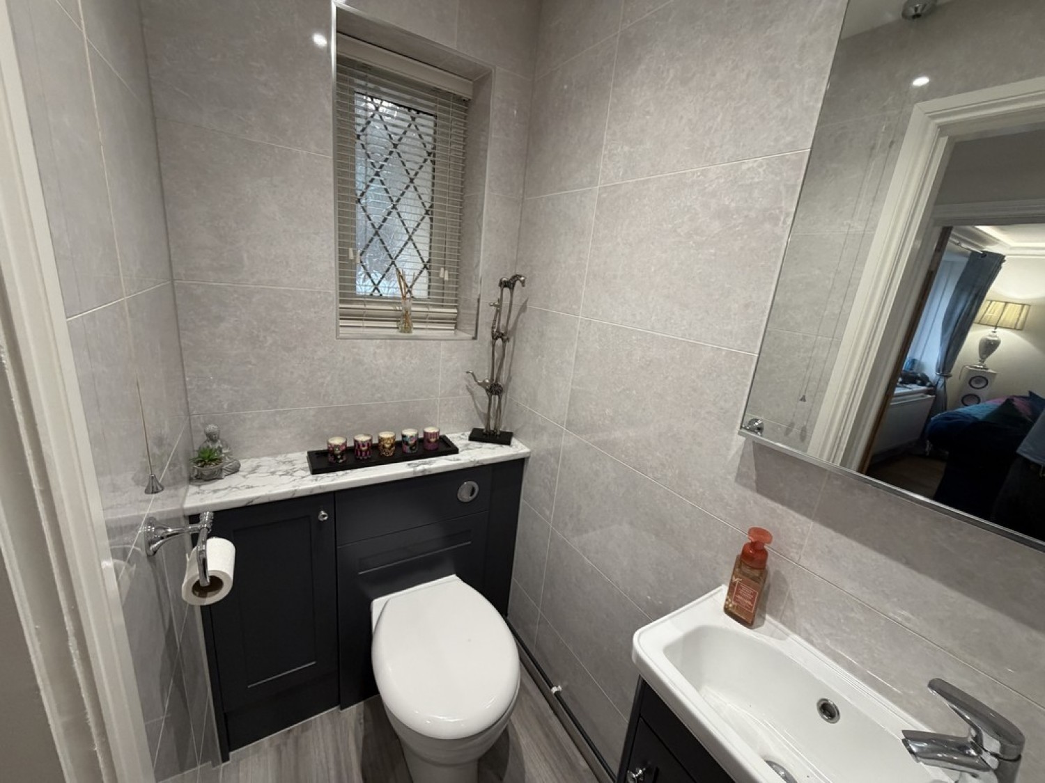 6 bedroom House for Sale Windermere Road, West End