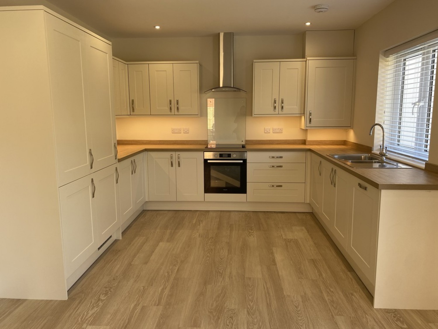 3 bedroom Bungalow for Letting Nutburn Road, North Baddesley