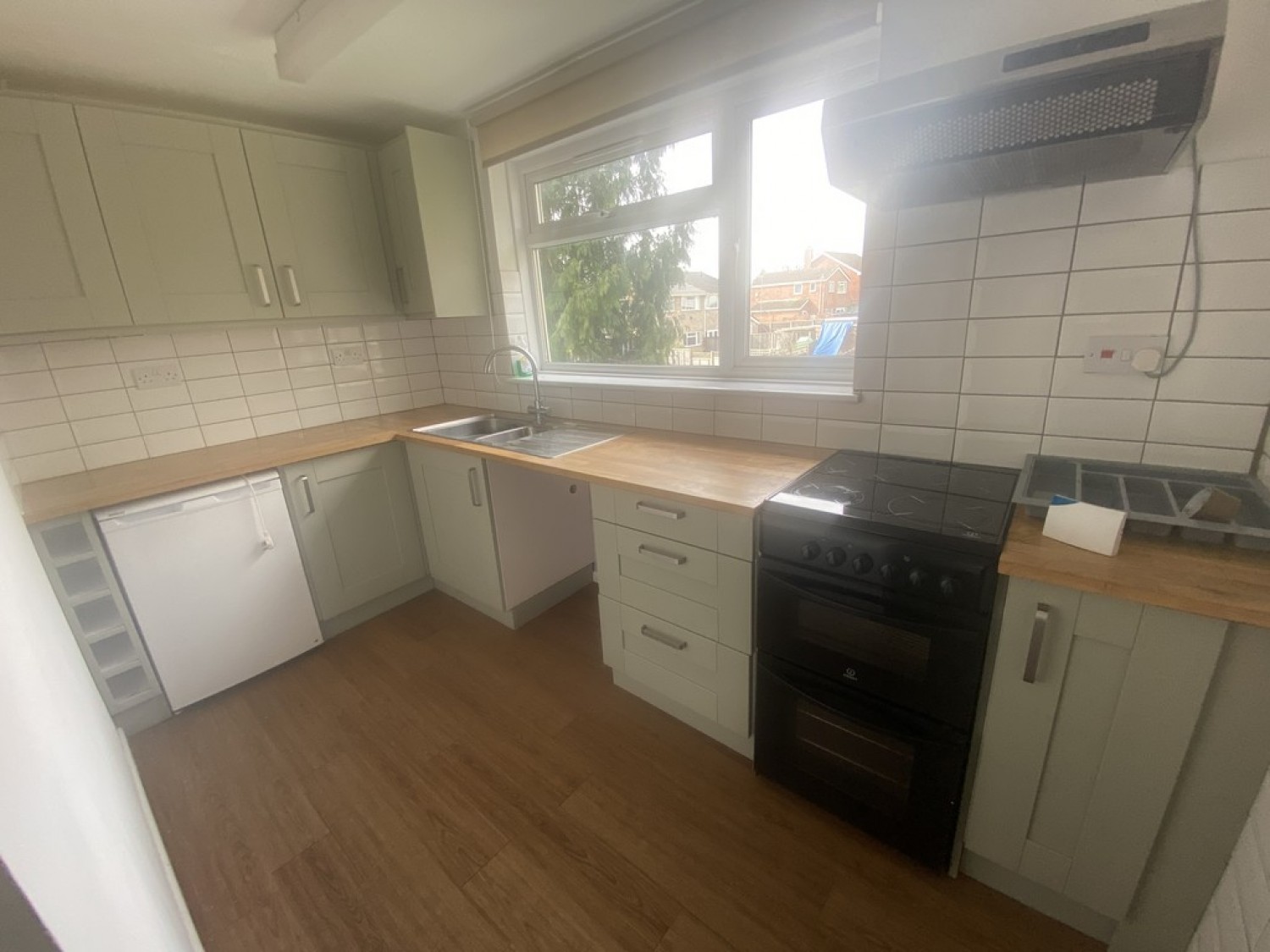 2 bedroom Flat for Letting Claudius Close