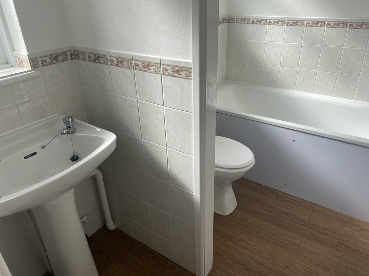 2 bedroom Flat for Letting Claudius Close