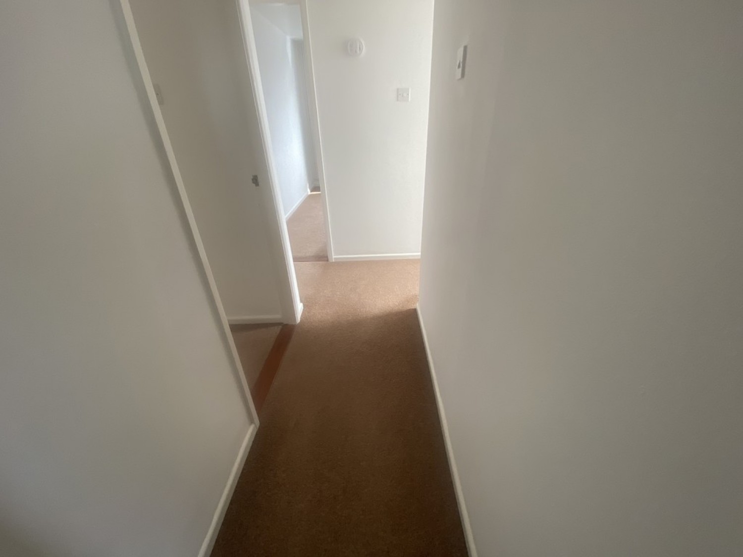2 bedroom Flat for Letting Claudius Close