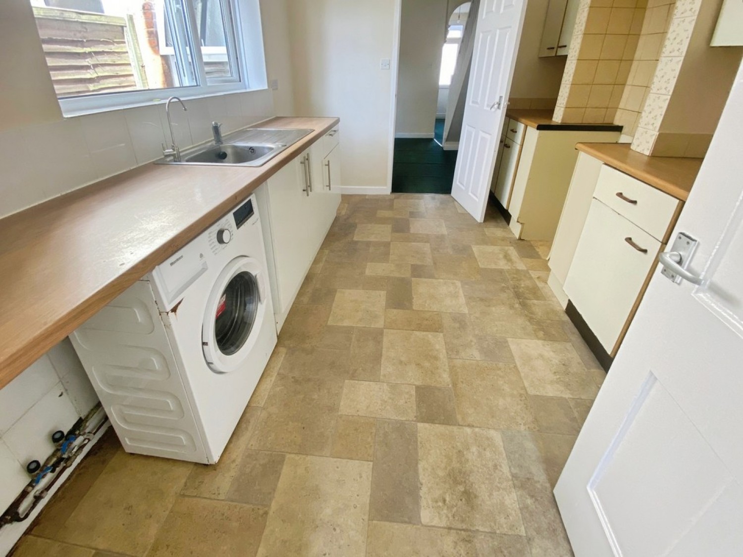 3 bedroom House for Sale Cecil Avenue