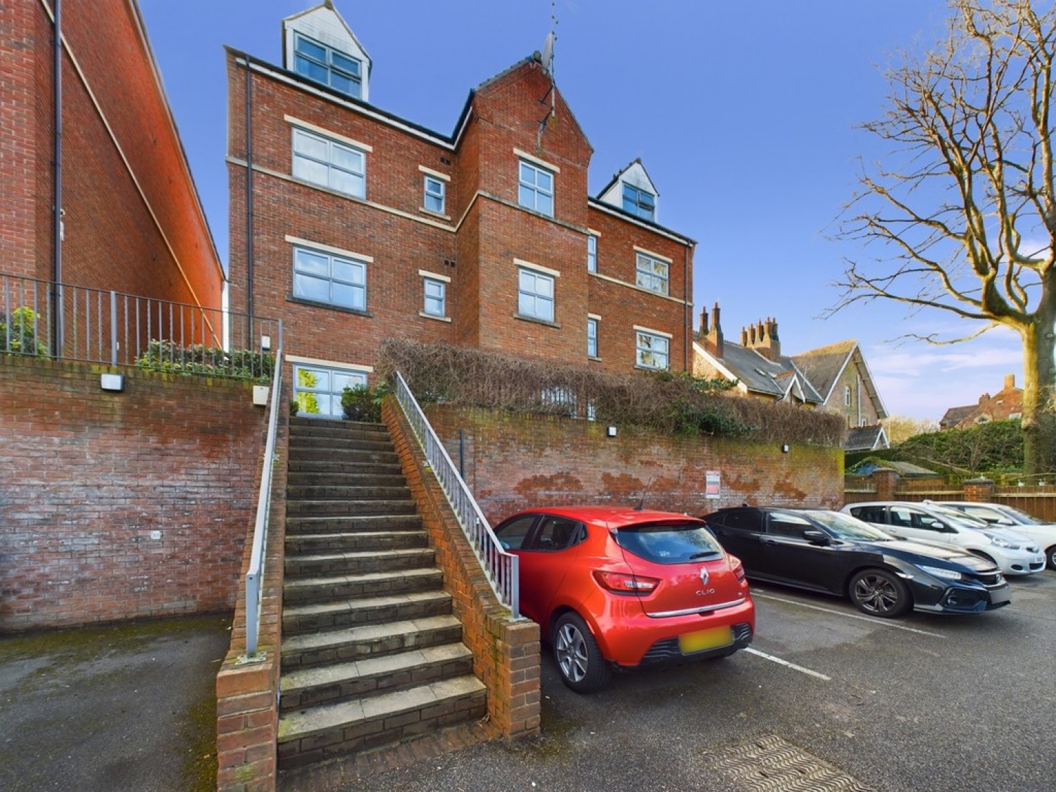 2 bedroom Flat for Letting Moorgate View, Moorgate Road