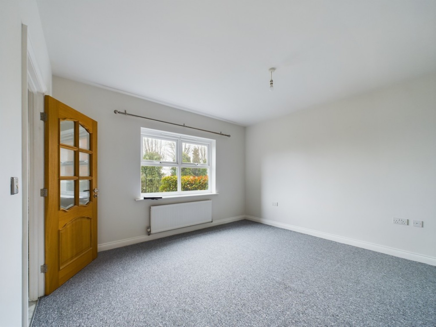 2 bedroom Flat for Letting Moorgate View, Moorgate Road