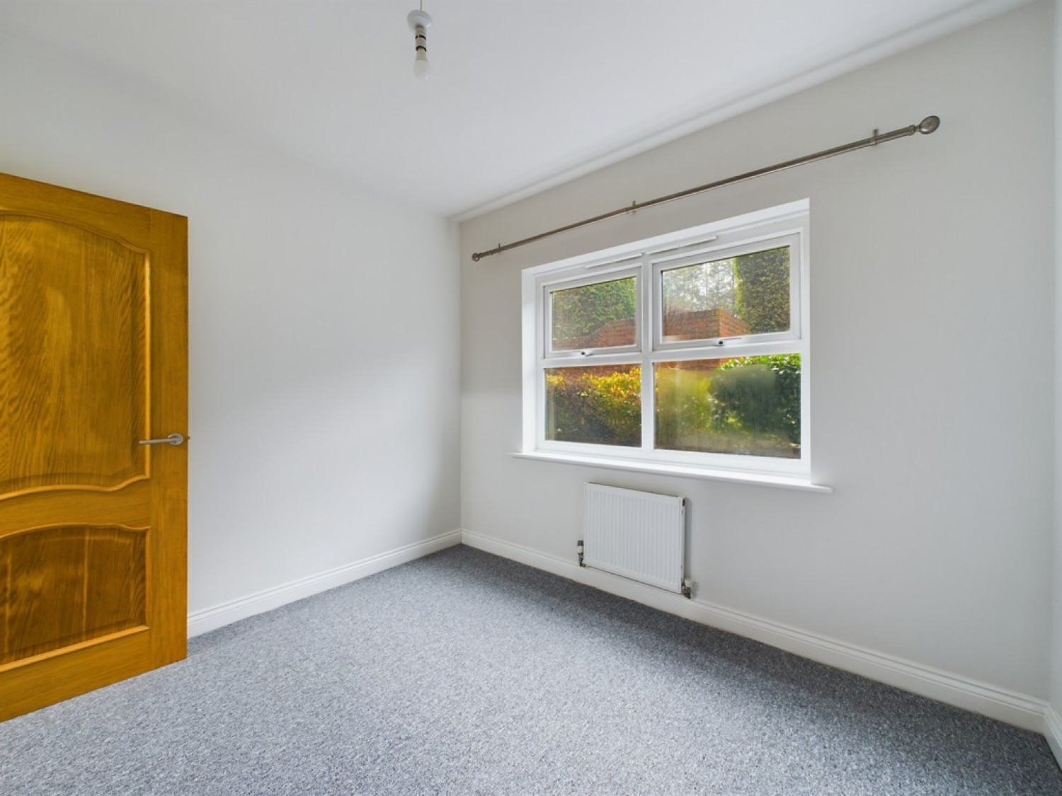 2 bedroom Flat for Letting Moorgate View, Moorgate Road