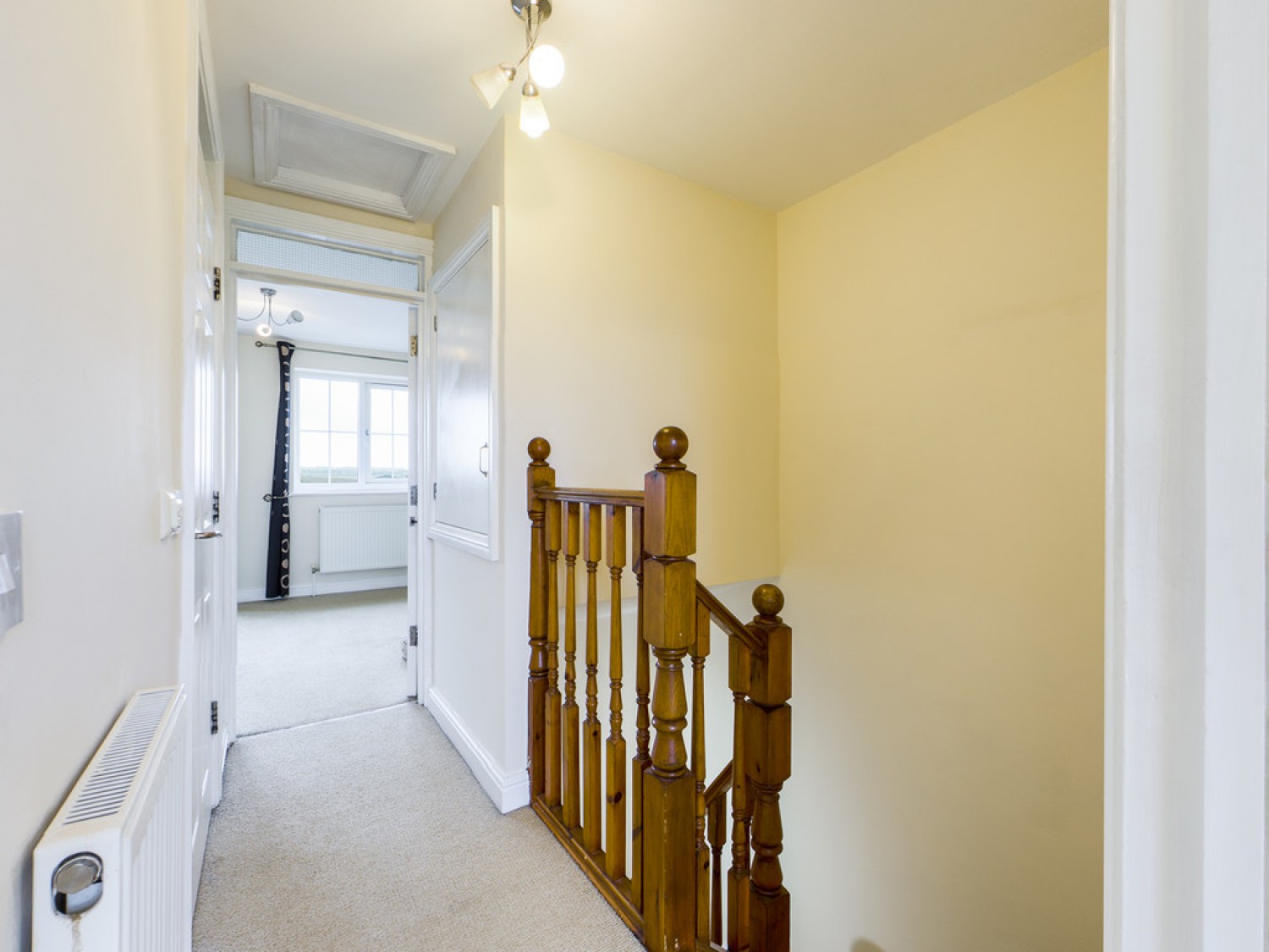 2 bedroom House in Royal Oak Court, Bolsover Road