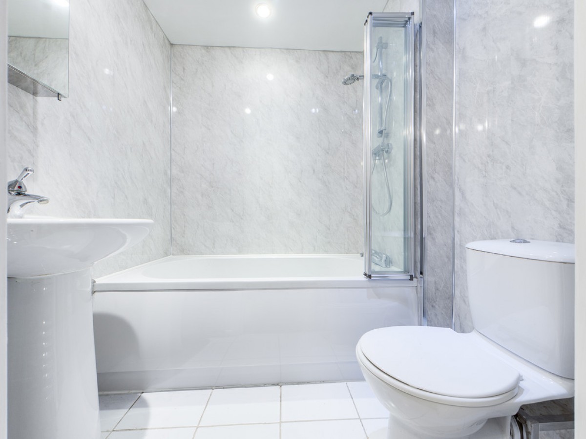 Royal Oak Court, Bolsover Road