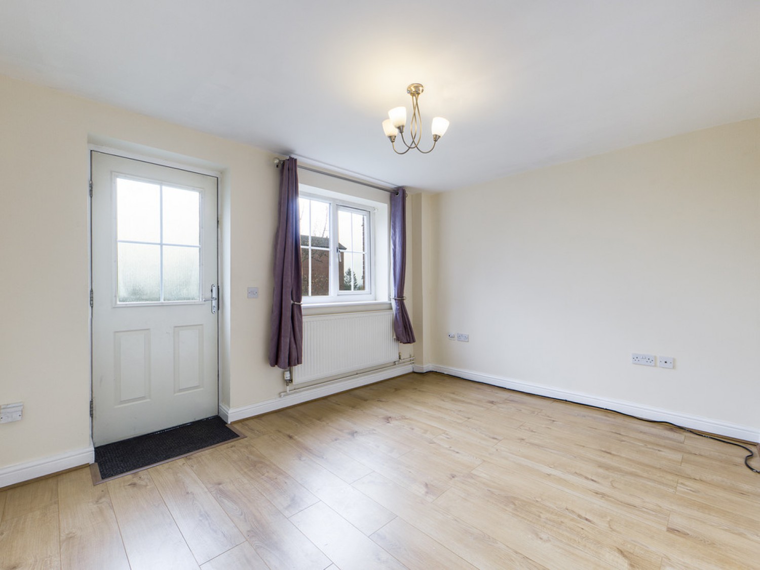 2 bedroom House in Royal Oak Court, Bolsover Road