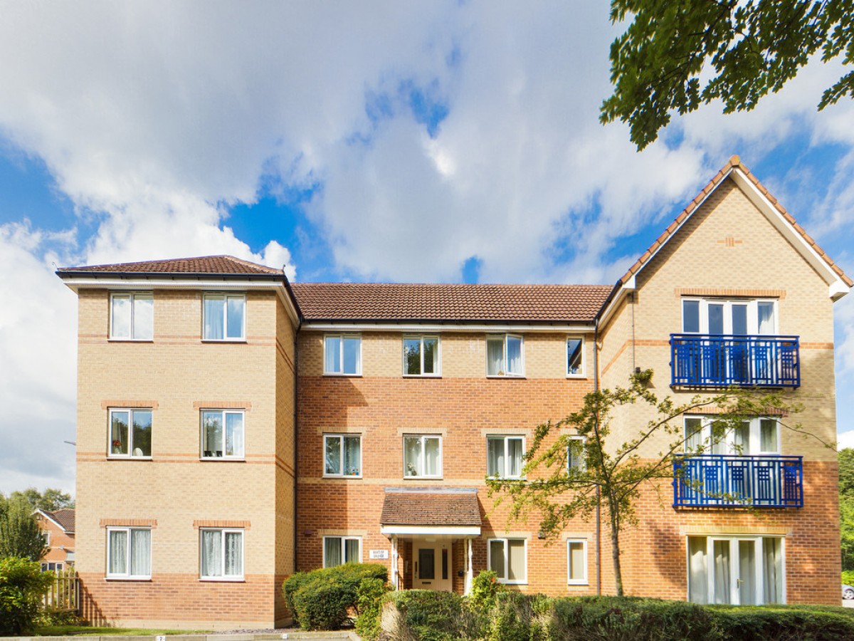 Barclay Grange, Wain Avenue