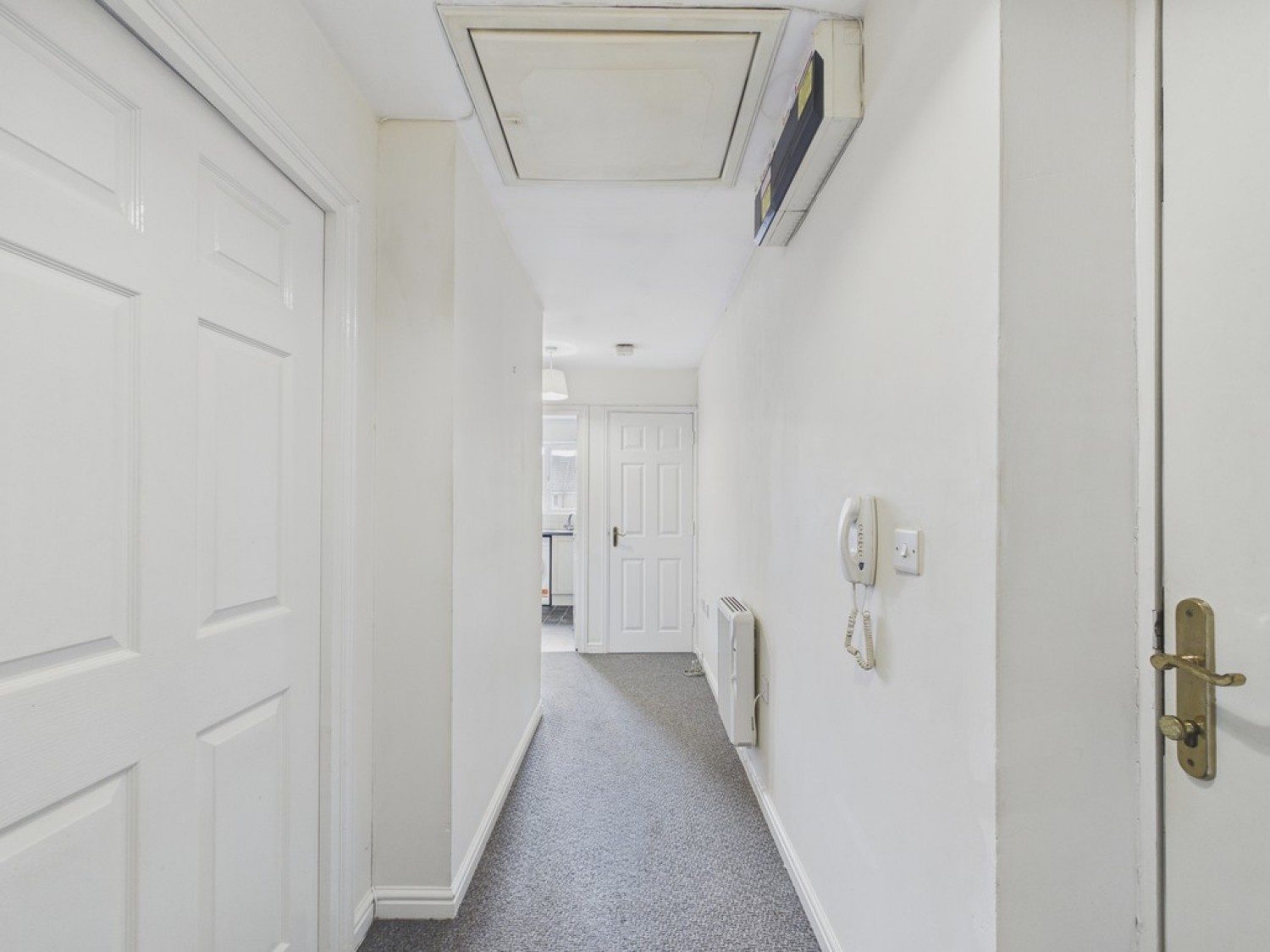 2 bedroom Flat for Letting Barclay Grange, Wain Avenue